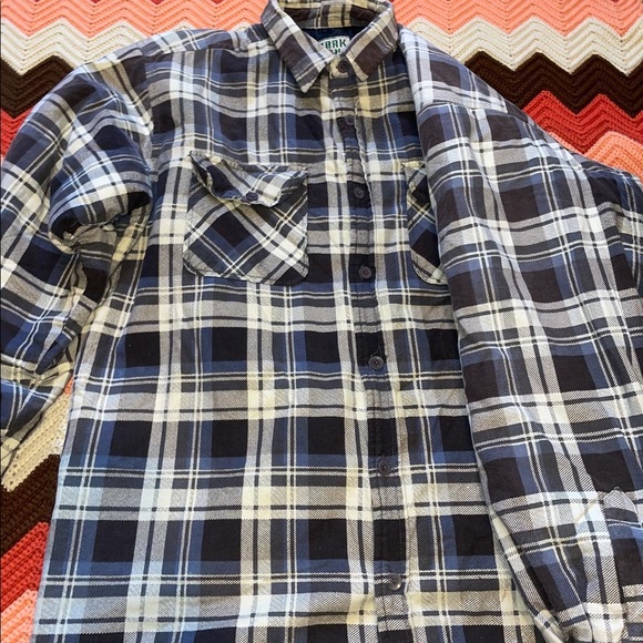 🍂Flannel Shacket - Picture 2 of 2